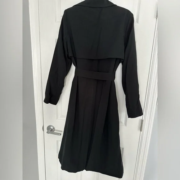 Banana Republic Trench Coat - Picture 2 of 6